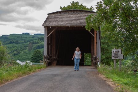 Een covered bridge ergens onderweg naar Terrebonne